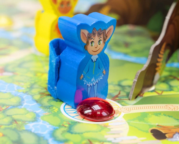 Plansza gry Czarodziejski Las TACTIC GAMES z rozłożonymi kartami ruchu i kostką